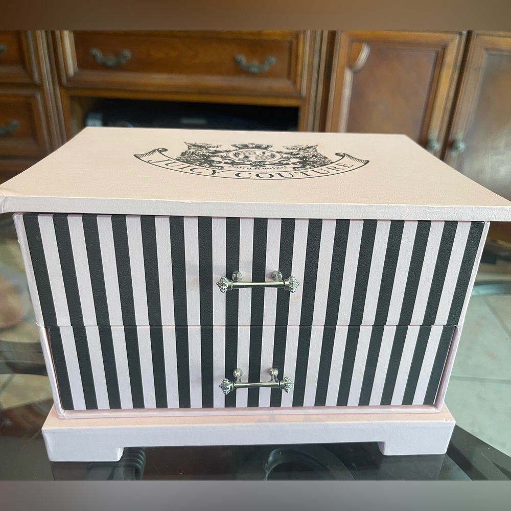 Vintage RARE Juicy Couture Jewelry Box